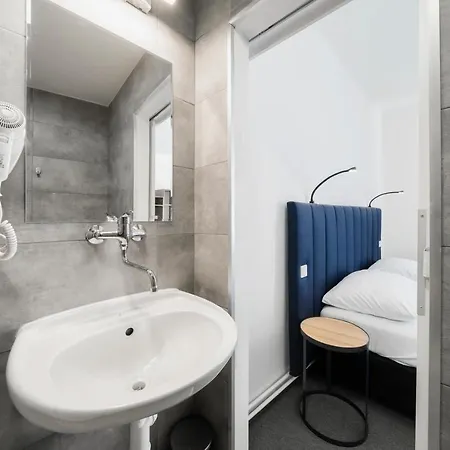 Bayer Hotel